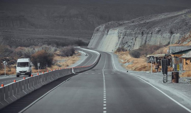 В Кыргызстане на ремонт дорог за полгода потратили 1.3 млрд сомов
