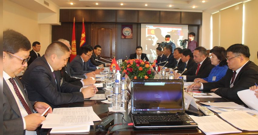 КР и Монголия обсудили вопросы экономического сотрудничества