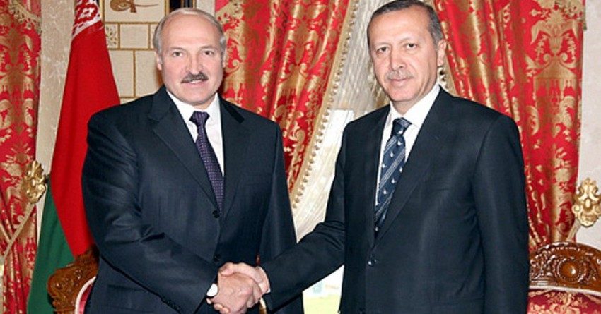 Лукашенко предложил Эрдогану открыть в Беларуси банк с турецким участием