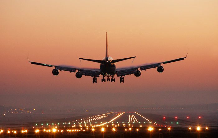 Авиакомпаниям КР рекомендуют снизить цены на внутренние перелеты