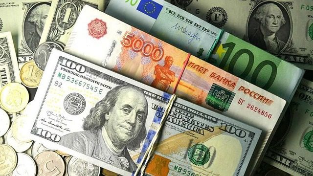 Рубль опять растет. Нацбанк обновил официальный курс валют
