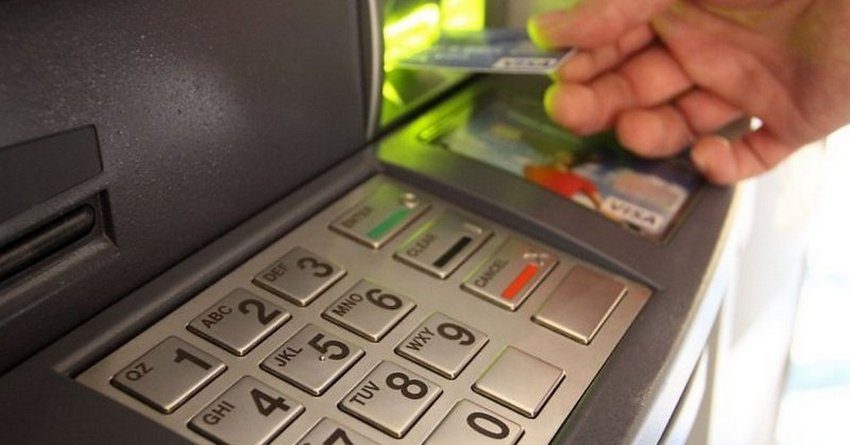 Почти на 30% увеличилось количество банкоматов в КР за год
