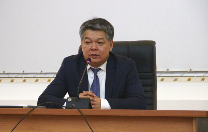 Эрнст Калдыбаев Финансы министринин орун басары болуп дайындалды