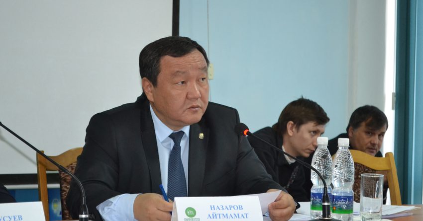 Председатель правления Национального энергохолдинга Айтмамат Назаров провел совещание с коллективом ОАО «Ошэлектро»