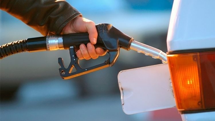 Цены на бензин могут увеличиться до 50 сомов за литр — эксперт