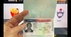 АКШ онлайн окуган чет өлкөлүк студенттерге быйыл виза бербейт