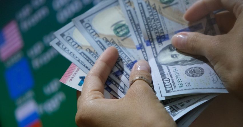 Кыргызстанда доллар кайрадан кымбаттады