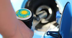 Казахстан ограничил вывоз бензина автотранспортом