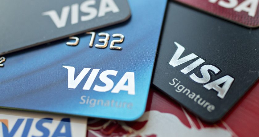 «Оптима Банк» по умолчанию открыл доступ к интернет-платежам по картам Visa