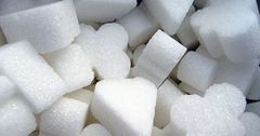 Цены на сахар будут регулироваться только в крупных магазинах – эксперт