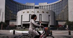 Китай может потратить $100 млрд на поддержку банков с проблемными заемщиками