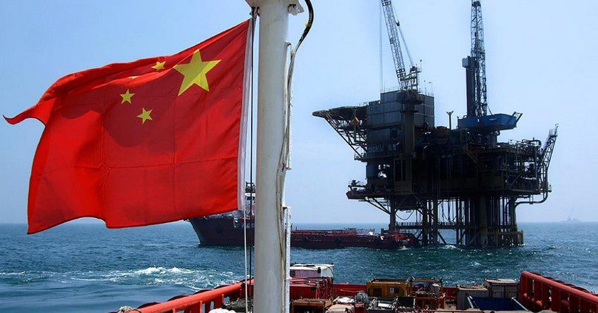 Китай стал мировым лидером импорта нефти