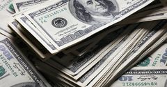 Коммерческие банки купили на валютных торгах $4 млн