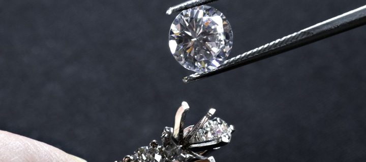 Цена на бриллианты за год выросла на 21%