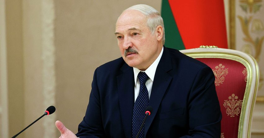 Лукашенко: Биз азыр Кыргызстан сыяктуу абалга кептелмекпиз