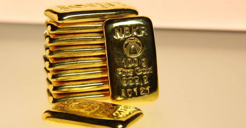 За день унция золота Нацбанка КР упала в цене на $20.3