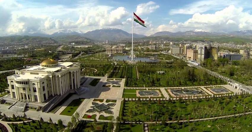 В Таджикистан в I полугодии поступило в 4 раза больше иностранных инвестиций, чем в КР