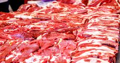 За год цены на мясо повысились на 36%