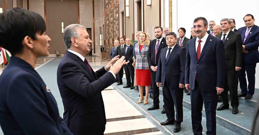 Как прошел визит главы кабмина в Узбекистан