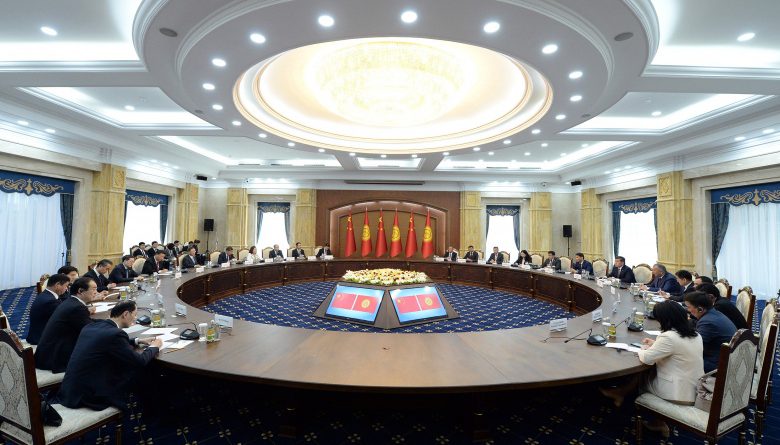 Китай выделит Кыргызстану грант в размере $86 млн
