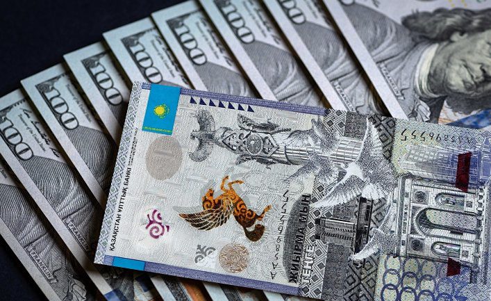 За год «чистая» продажа долларов США в Казахстане составила $5.3 млрд