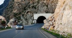 Кыргызстан получит от Японии грант в $38 млн на строительство тоннеля на трассе Бишкек – Ош