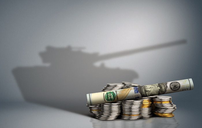 В 2020 году мир потратил на оборону почти $2 трлн