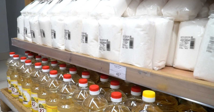 За месяц 35 продавцов КР получили предписание за повышение цен на сахар и масло